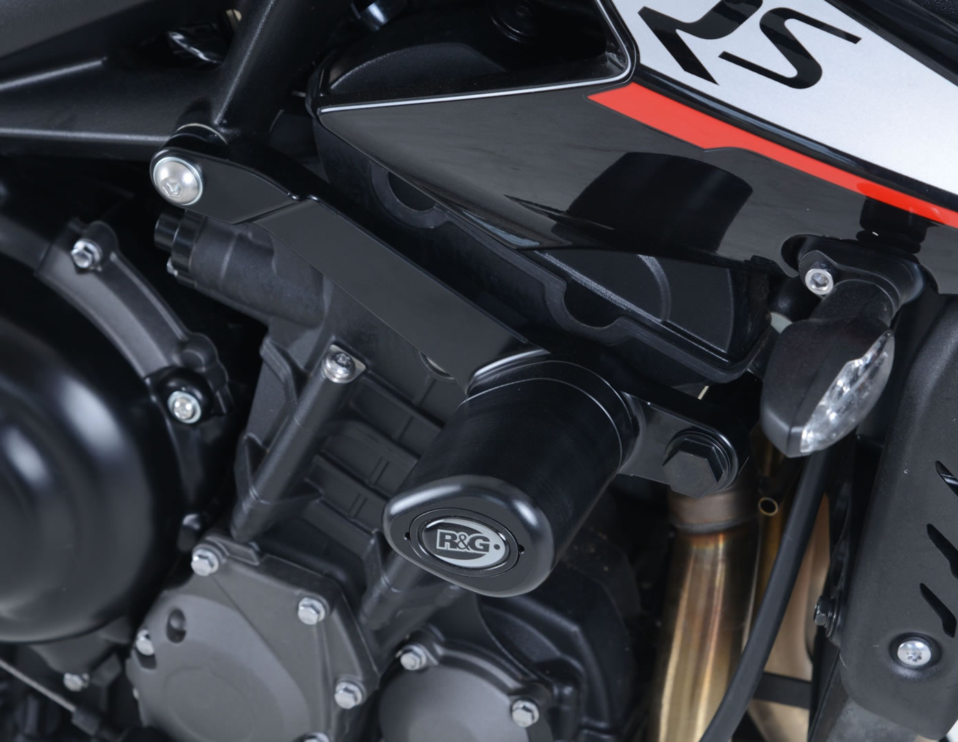 R&G Racing Crash Protectors - Aero Style for Triumph Street Triple S / RS 765 '17-18 & Speed Triple R 765 '17-18 R&G Racing Crash Protectors - Aero Style for Triumph Street Triple S / RS 765 '17-18 & Speed Triple R 765 '17-18